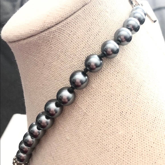 Monet slate metallic gray pearl necklace - Picture 3 of 5